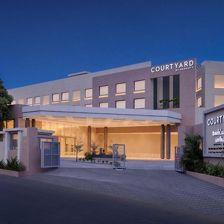 Courtyard By Marriott Tiruchirappalli エクステリア 写真