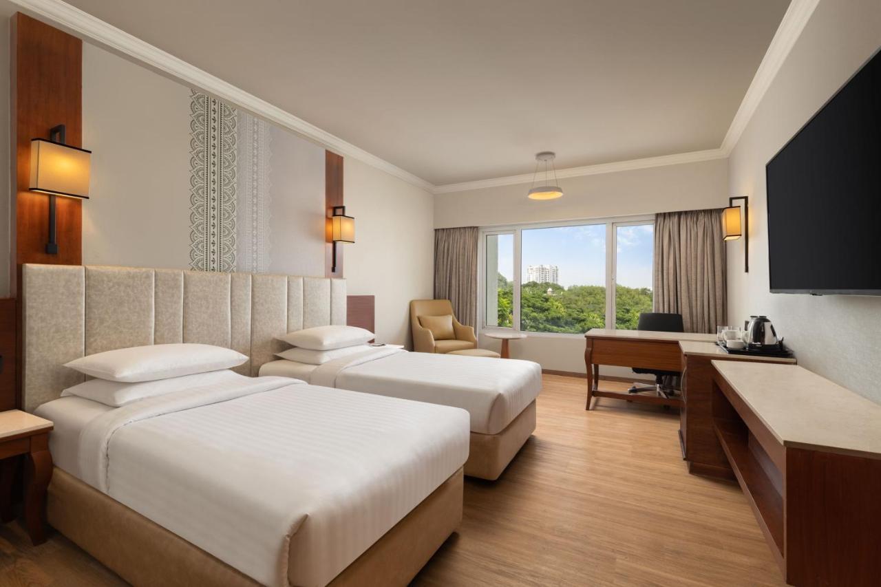 Courtyard By Marriott Tiruchirappalli エクステリア 写真