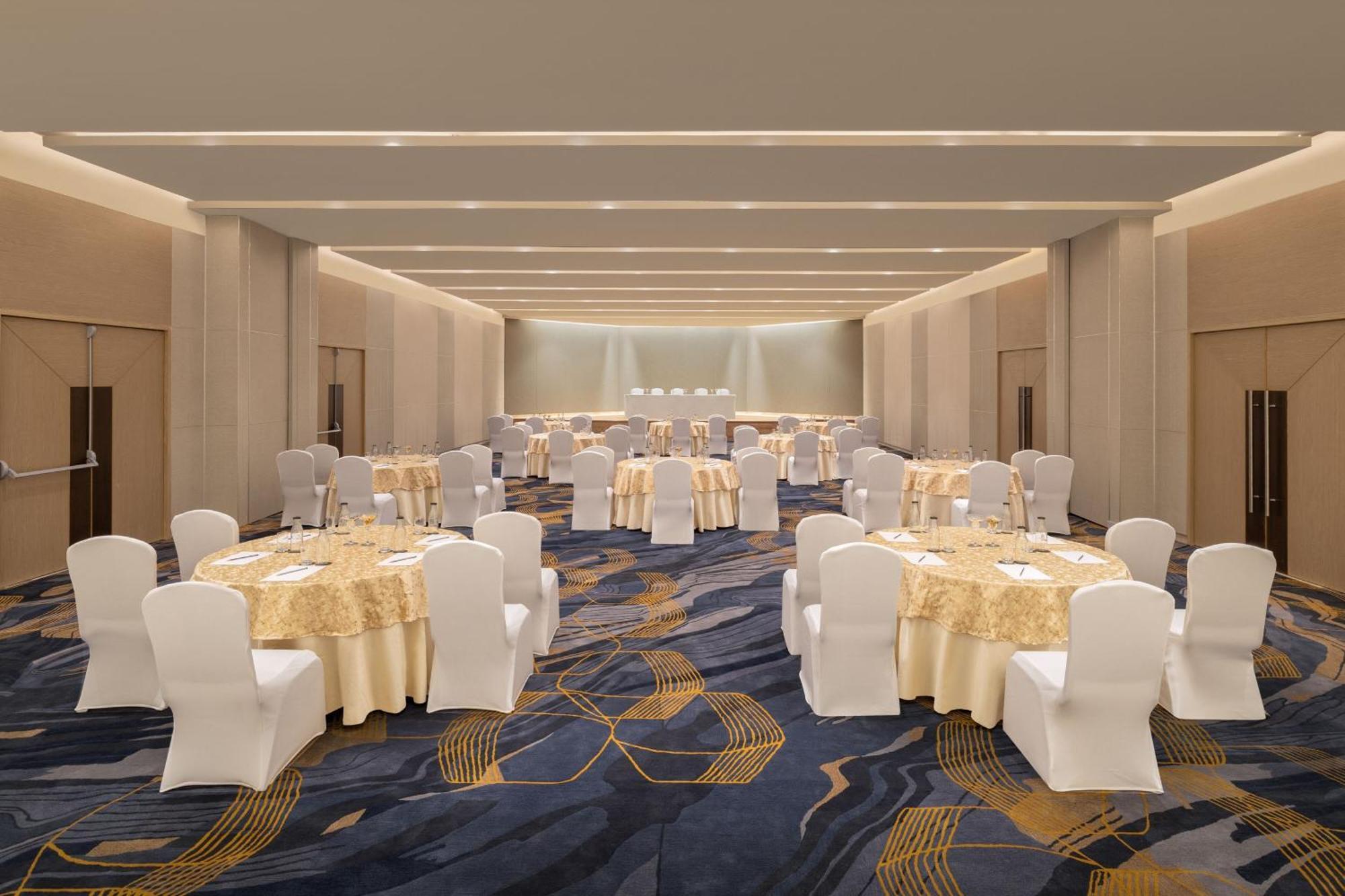 Courtyard By Marriott Tiruchirappalli エクステリア 写真