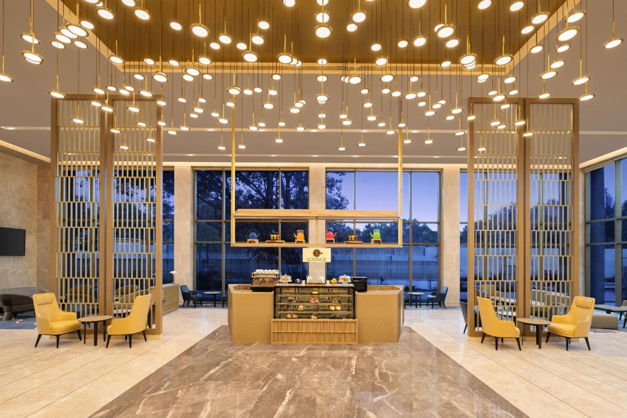 Courtyard By Marriott Tiruchirappalli エクステリア 写真