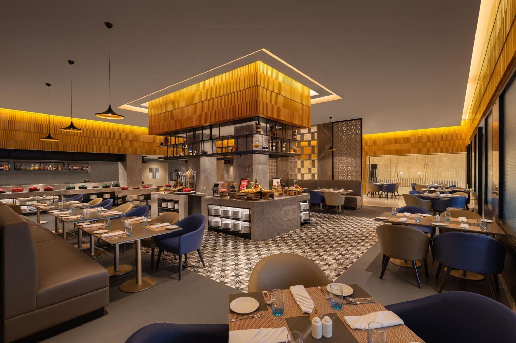 Courtyard By Marriott Tiruchirappalli エクステリア 写真